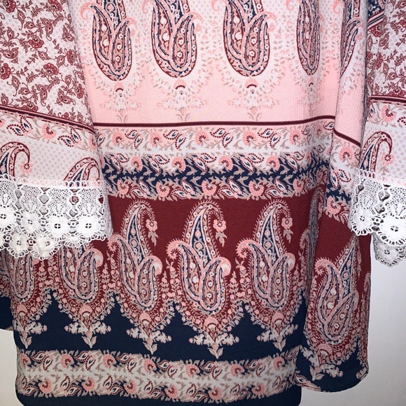 ‘Cato’ WOMENS tunic top 18/20W lace hem - Picture 5 of 6